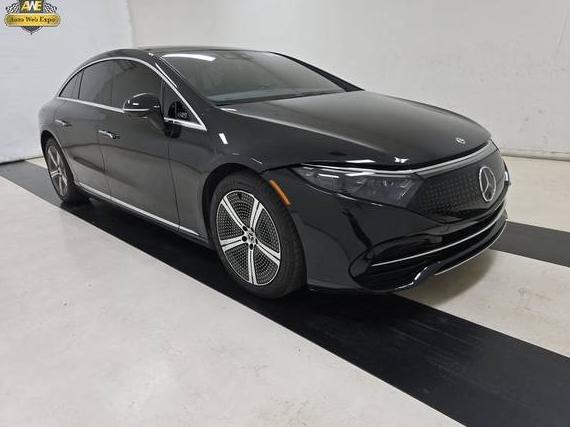 MERCEDES-BENZ EQS-CLASS SEDAN 2022 W1KCG2DB8NA005230 image